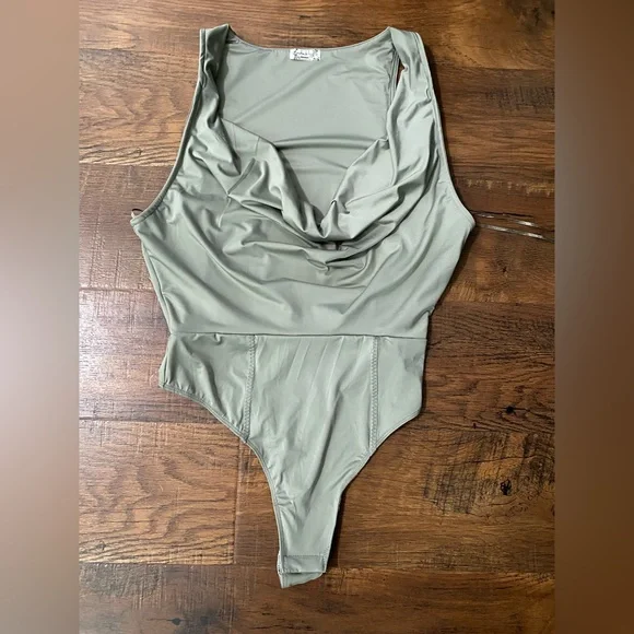 Free People Intimately Women XS Laurel Oak When And Where Bodysuit Cowl Neck - Picture 4 of 14